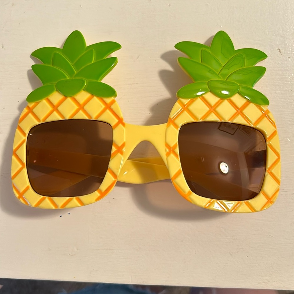 Pineapple Sunglasses